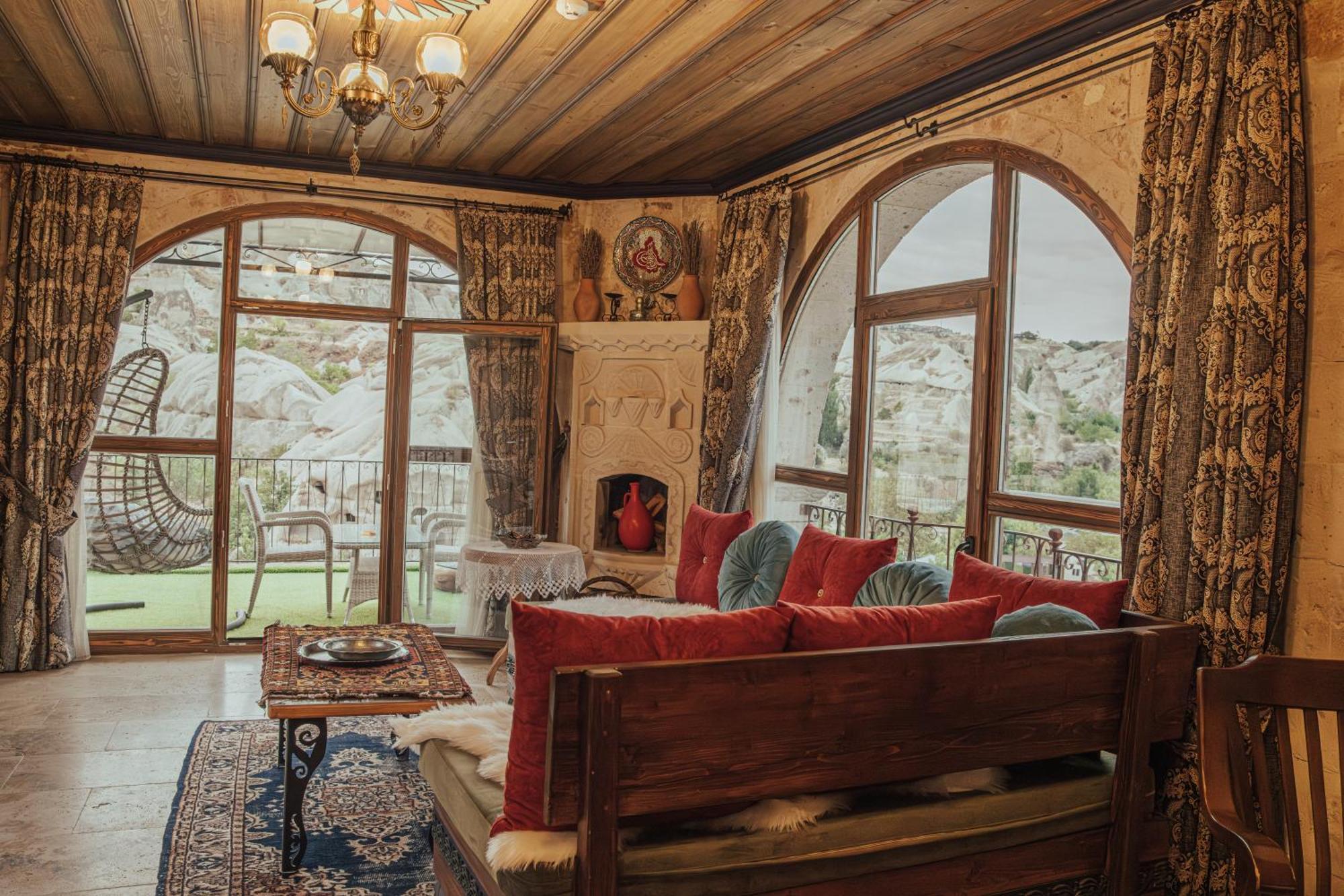 Sah Saray Cave Suites Halal Hotel Göreme Esterno foto