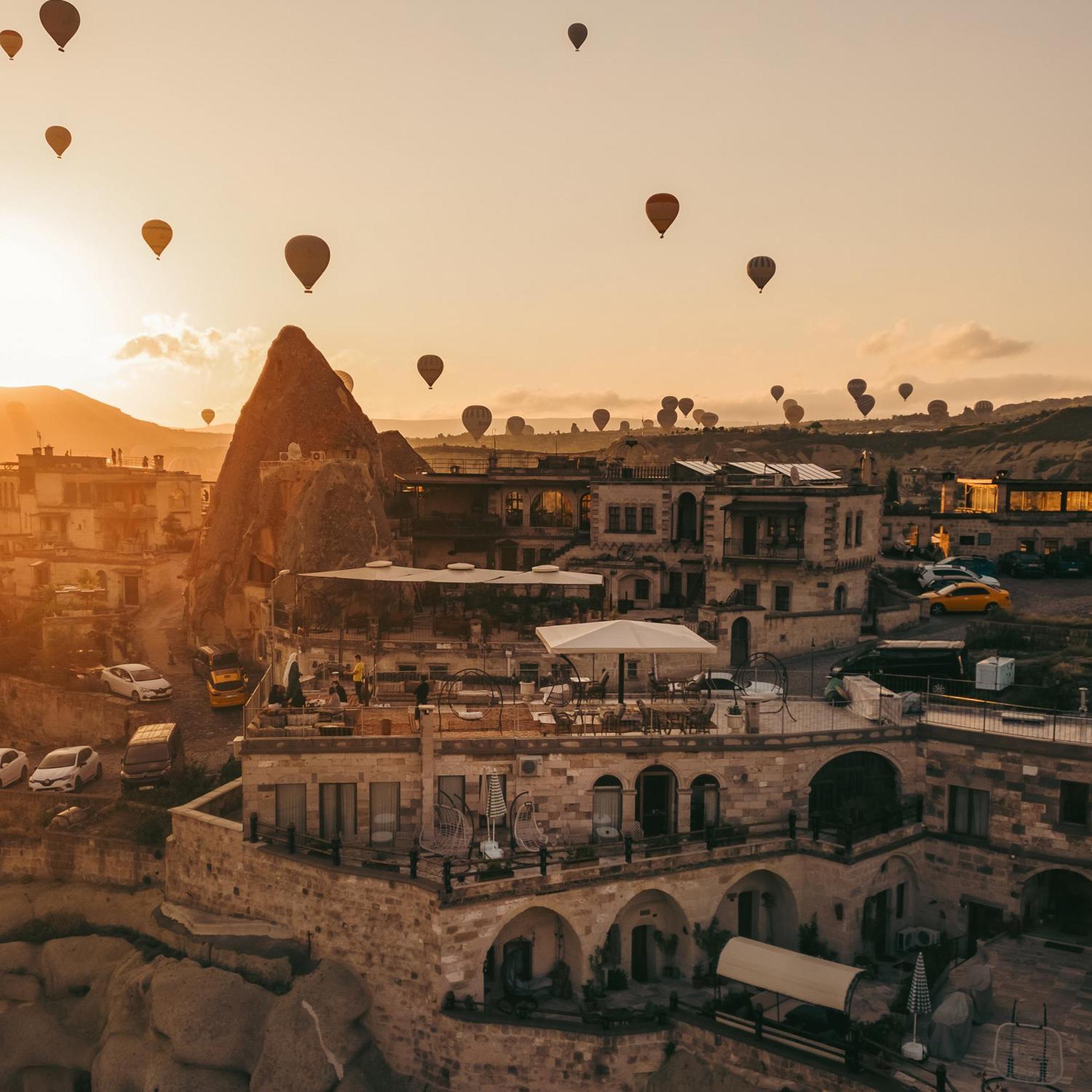 Sah Saray Cave Suites Halal Hotel Göreme Esterno foto
