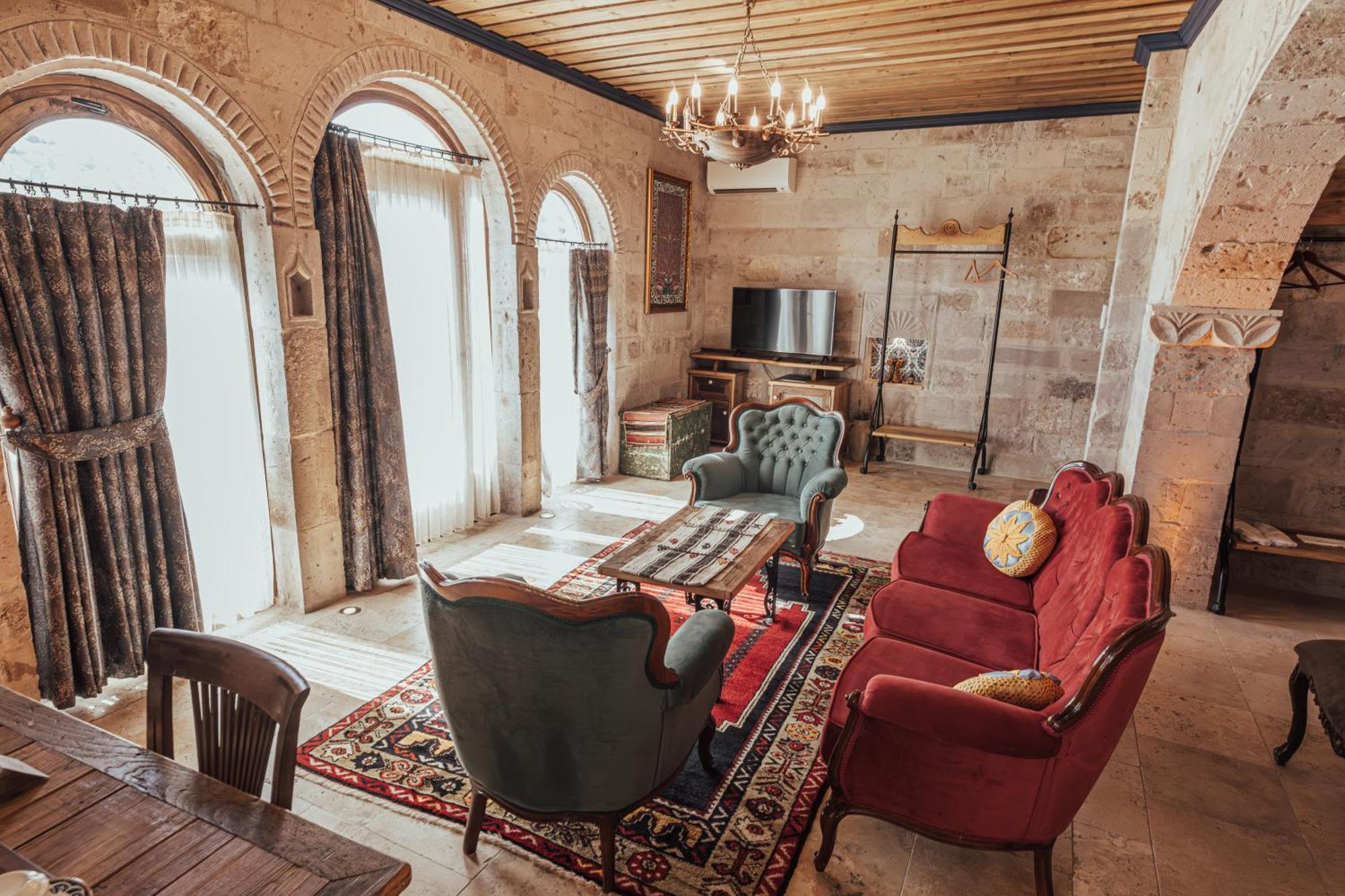 Sah Saray Cave Suites Halal Hotel Göreme Esterno foto